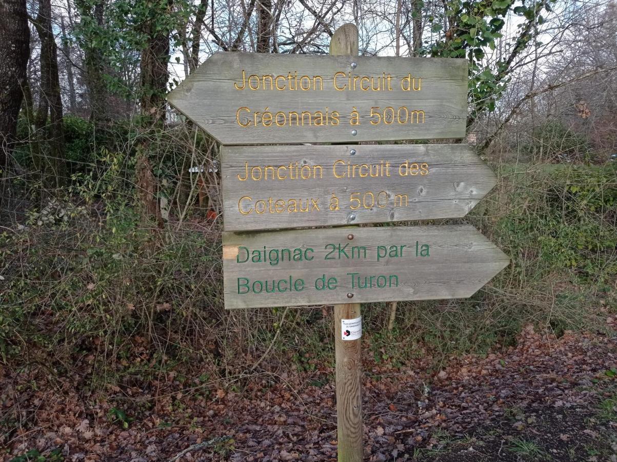 Gite Zen Dans Les Bois Blesignac Exterior photo